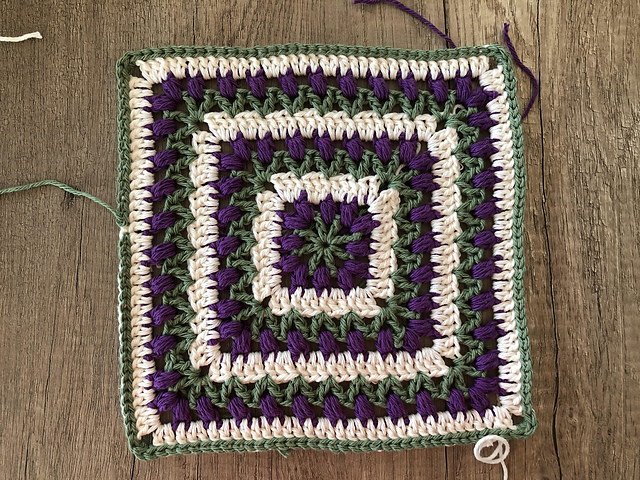 Traveling Afghan Square # 3 — foto 3