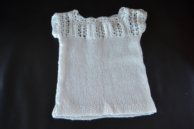 Royal Plunket Society baby singlet
