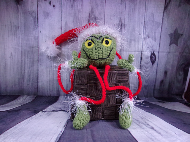 Grinchy Noodle Doode