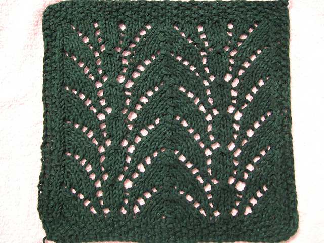 Fountain Lace Cloth