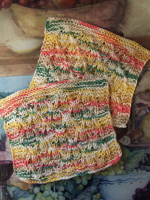 Twist to the Left, Twist to the Right Cloth