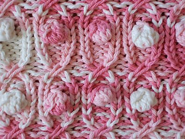 Slip Cross Cable with Bobbles Cloth