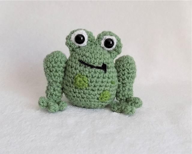 speckled frog nursery rhyme miniature