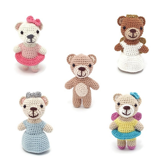Tiny Teddies Amigurumi