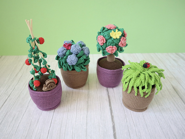 Garden Plants and Flowers Amigurumi