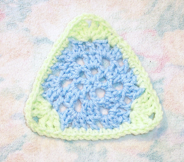 Circle to Hex to Triangle