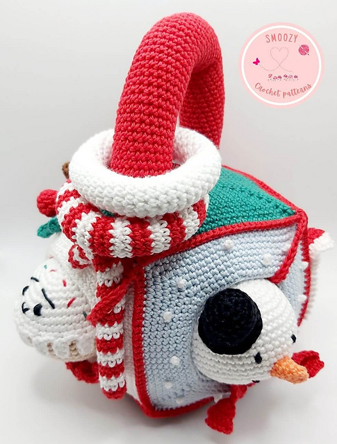 Crochet Chirstmas Activity cube