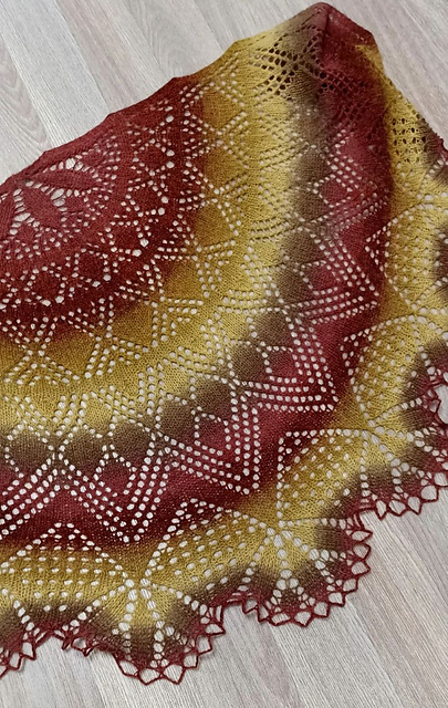Albus Shawl