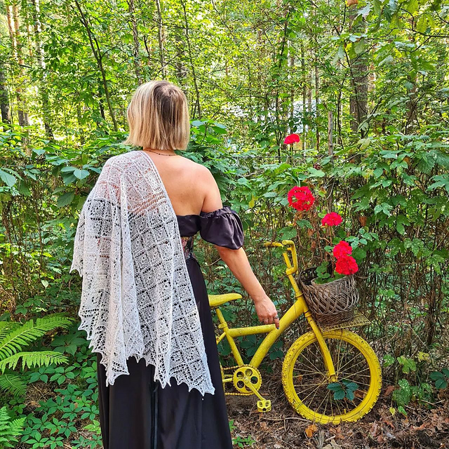 Olkhon Lace Knit Shawl