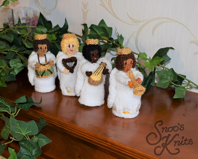 Musical Christmas Angels