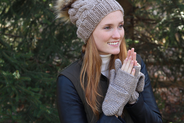 Snowday Gloves with Mitten Flaps