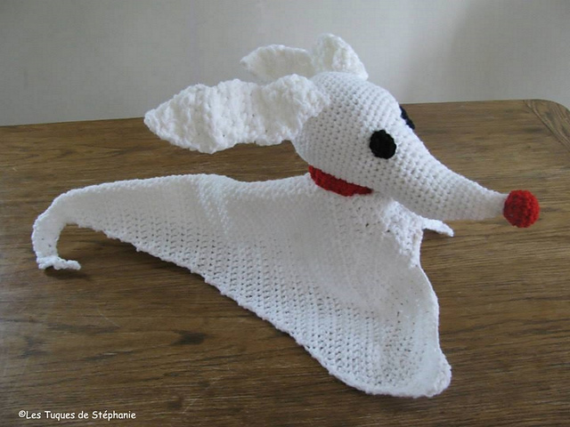 Ravelry: Zero the ghost dog blanket pattern by Les Tuques De Stephanie