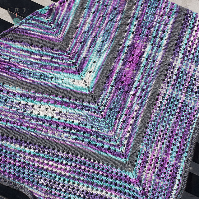 Eyelots Shawl