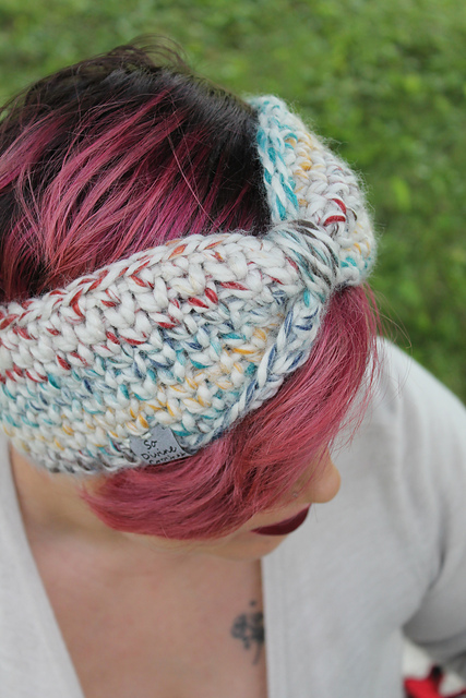 The Quinzel Earwarmer