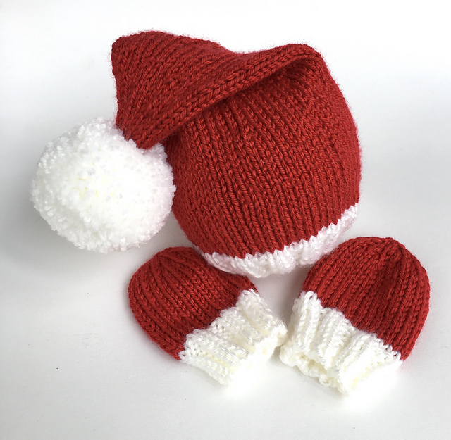 Newborn Santa's little helper hat with mittens