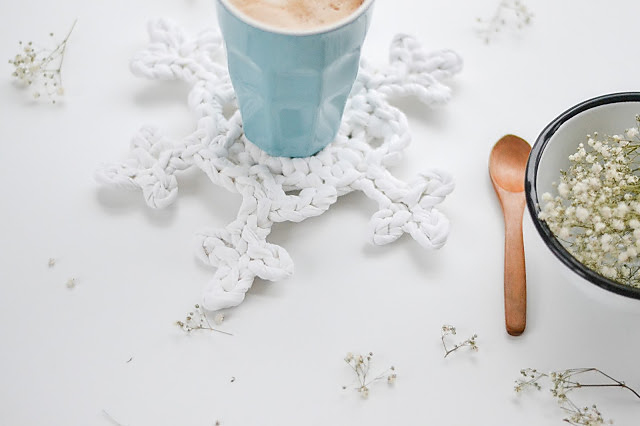 crocheted snowflake coaster