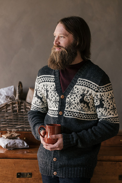 Rekiretki (Sleigh Ride) Cardigan