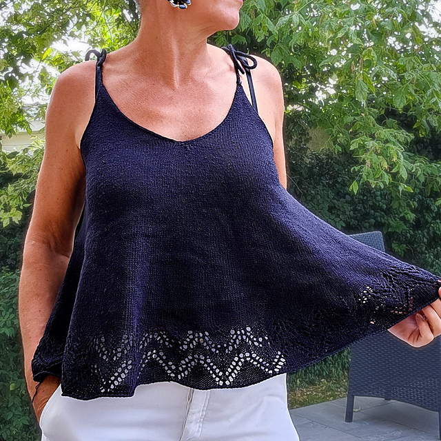 Ravelry: Louise pattern by Soligreen design