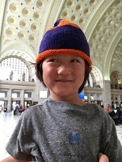 rolled brim hat