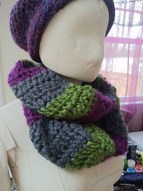 Tri-Color Cowl