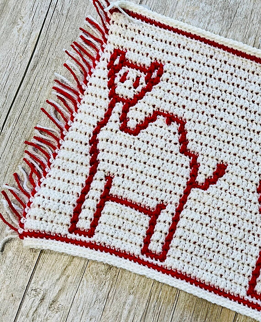 Carlos the Camel - Overlay Mosaic Crochet Motifs