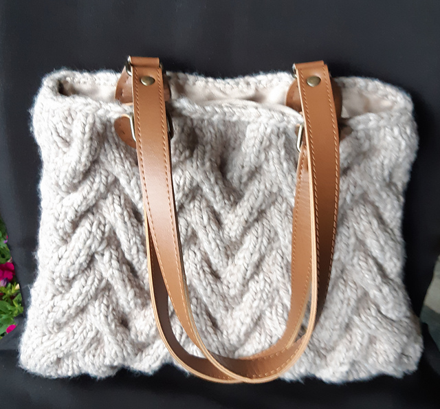 Cables in the Sand Knit Bag
