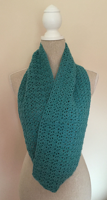 Fan & Shell Snood / Cowl