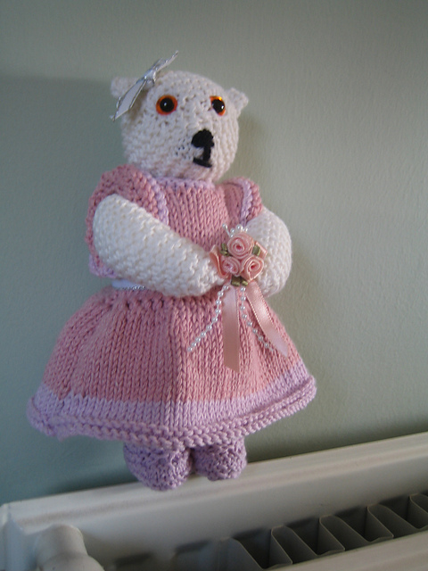 Ellie Bouquet Bear