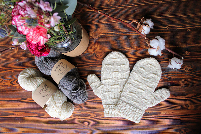 Waveform Mittens