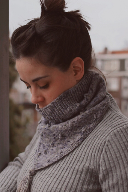 Suffragette City Cowl