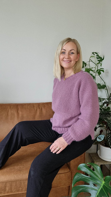 Lillesøsters rillegenser