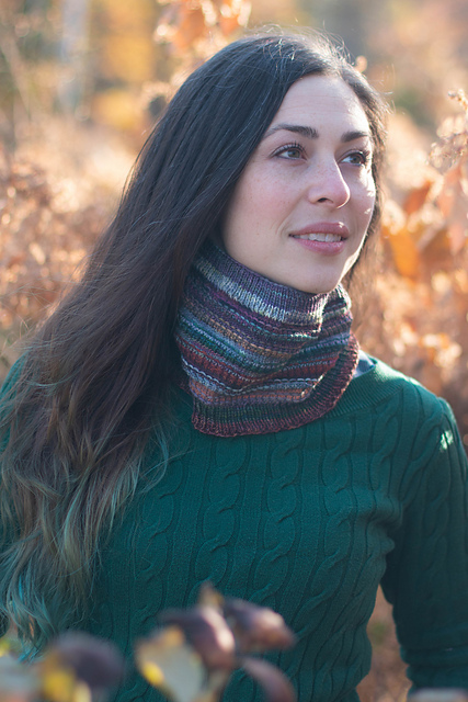 Tiny Moons Cowl
