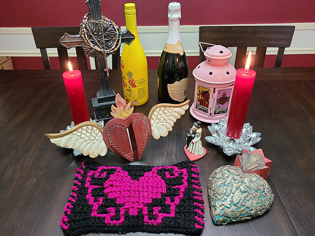 Mini Milagros Series: The Winged Heart