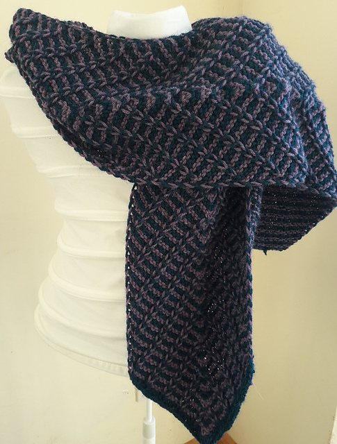 Knitteratti Signature Scarf