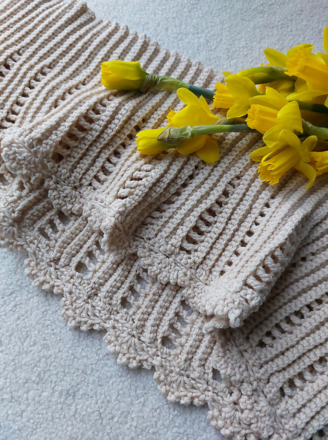 Corrugated Scarf