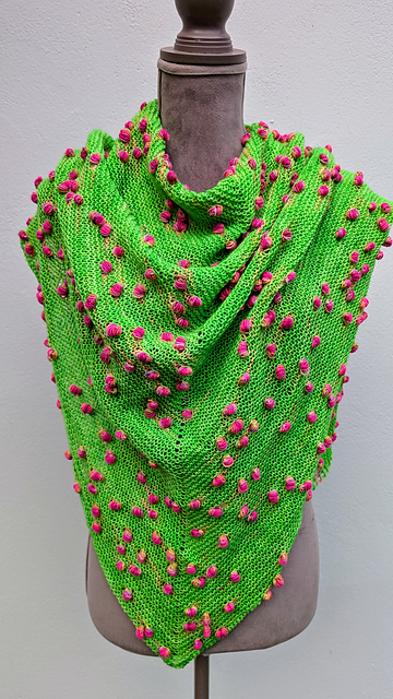 Bauble Surprise Shawl