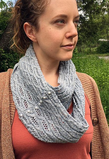 Sussex Lace Cowl