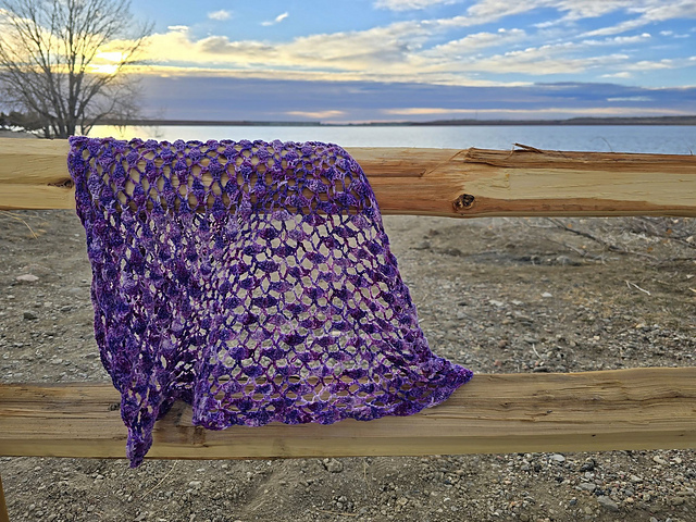 Lakeside Shawlette