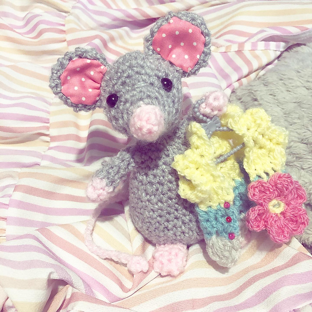 Doris Door Mouse