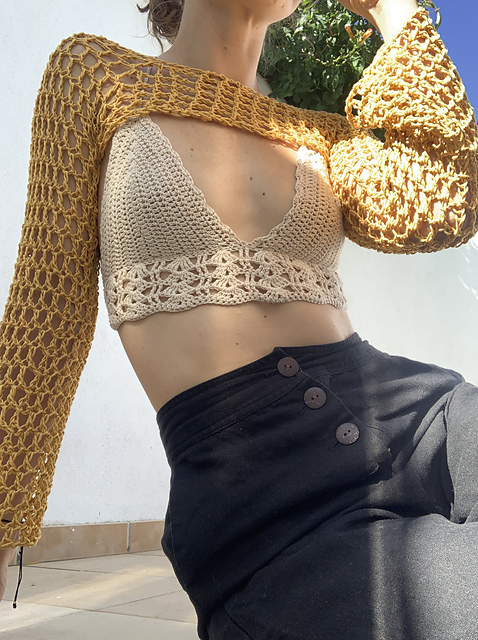 Shelly Top