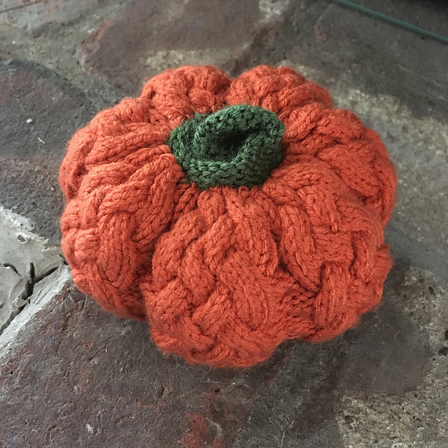 Cabled Pumpkin