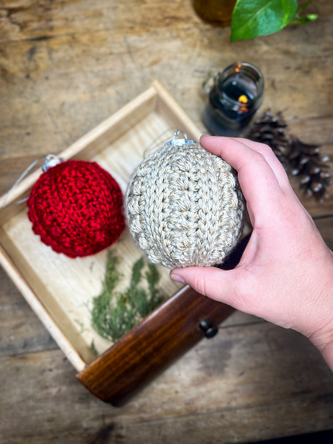 Holly Berry Bauble