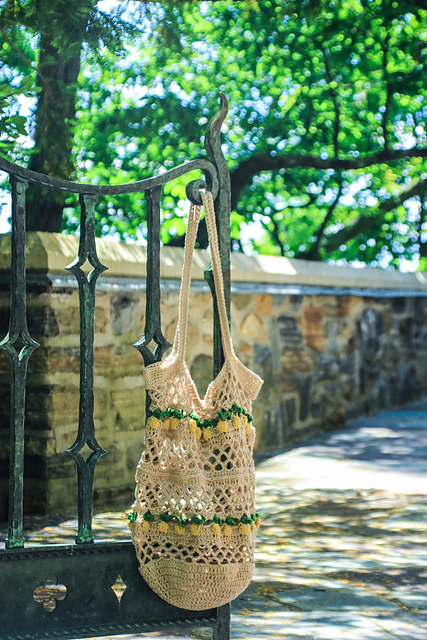 Pineapple Market Tote
