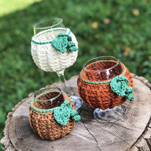 Pumpkin Wine Glass Cozy
