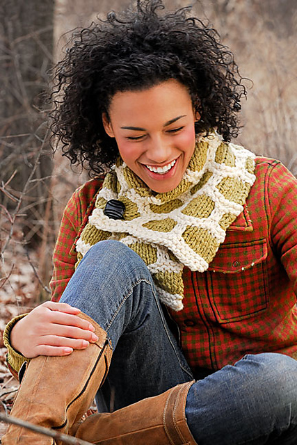 Bumble Up Scarf