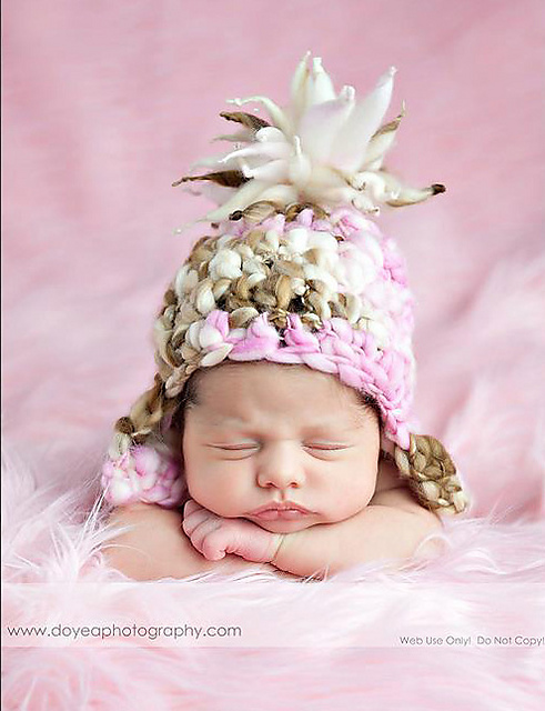 Alexis hat