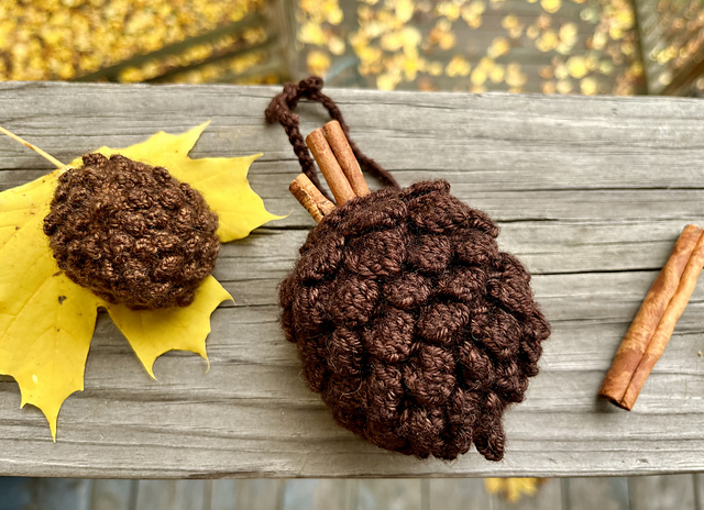 Pinecone Pocket