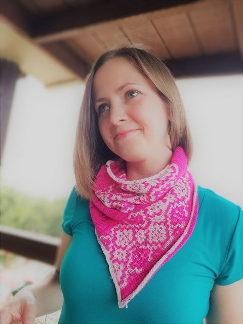 Ogallala Twister Bandana Cowl: Mosaic Colorwork