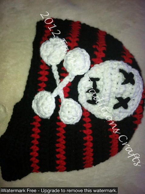 Skull and Crossbones Applique