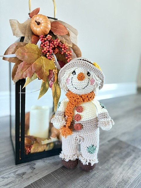 Amigurumi Rustic Scarecrow